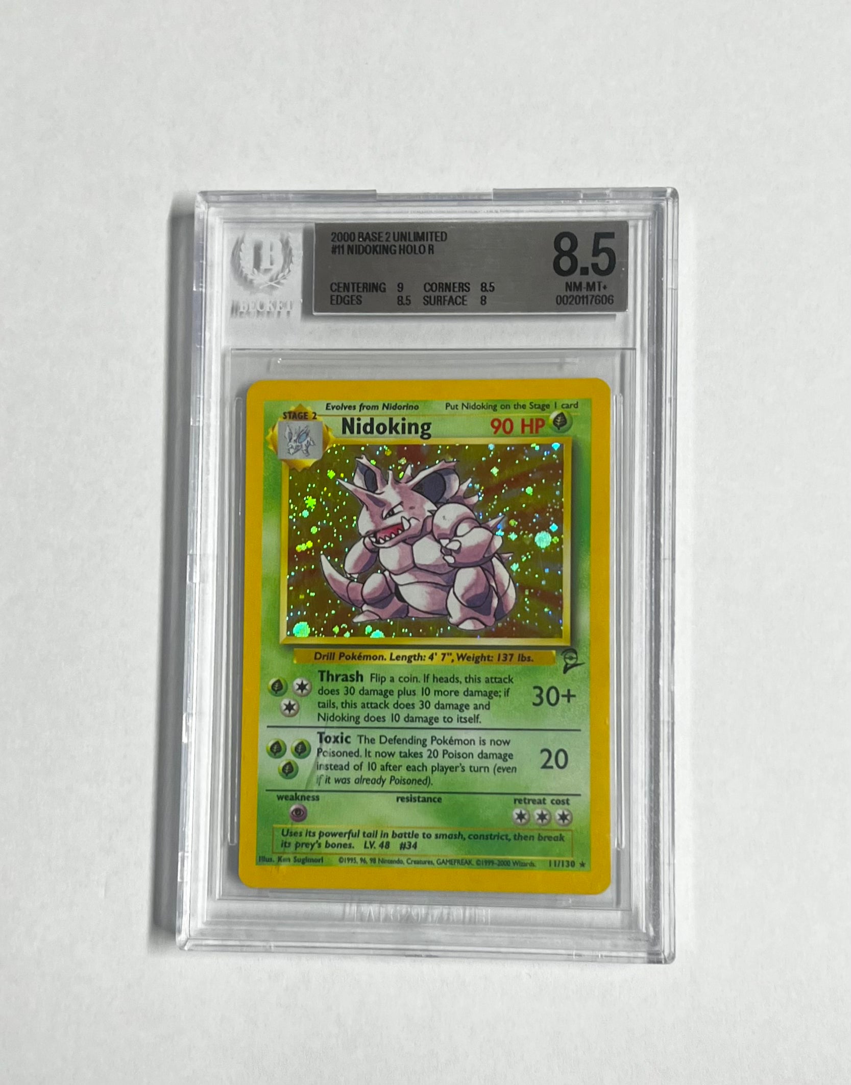 2000 Pokemon Base 2 Unlimited #11 Nidoking HOLO R BVG 8.5