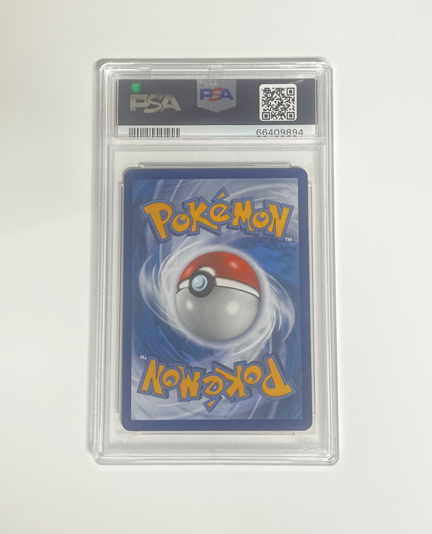 RADIANT CHARIZARD 2022 POKEMON GO PSA NM-MT 8