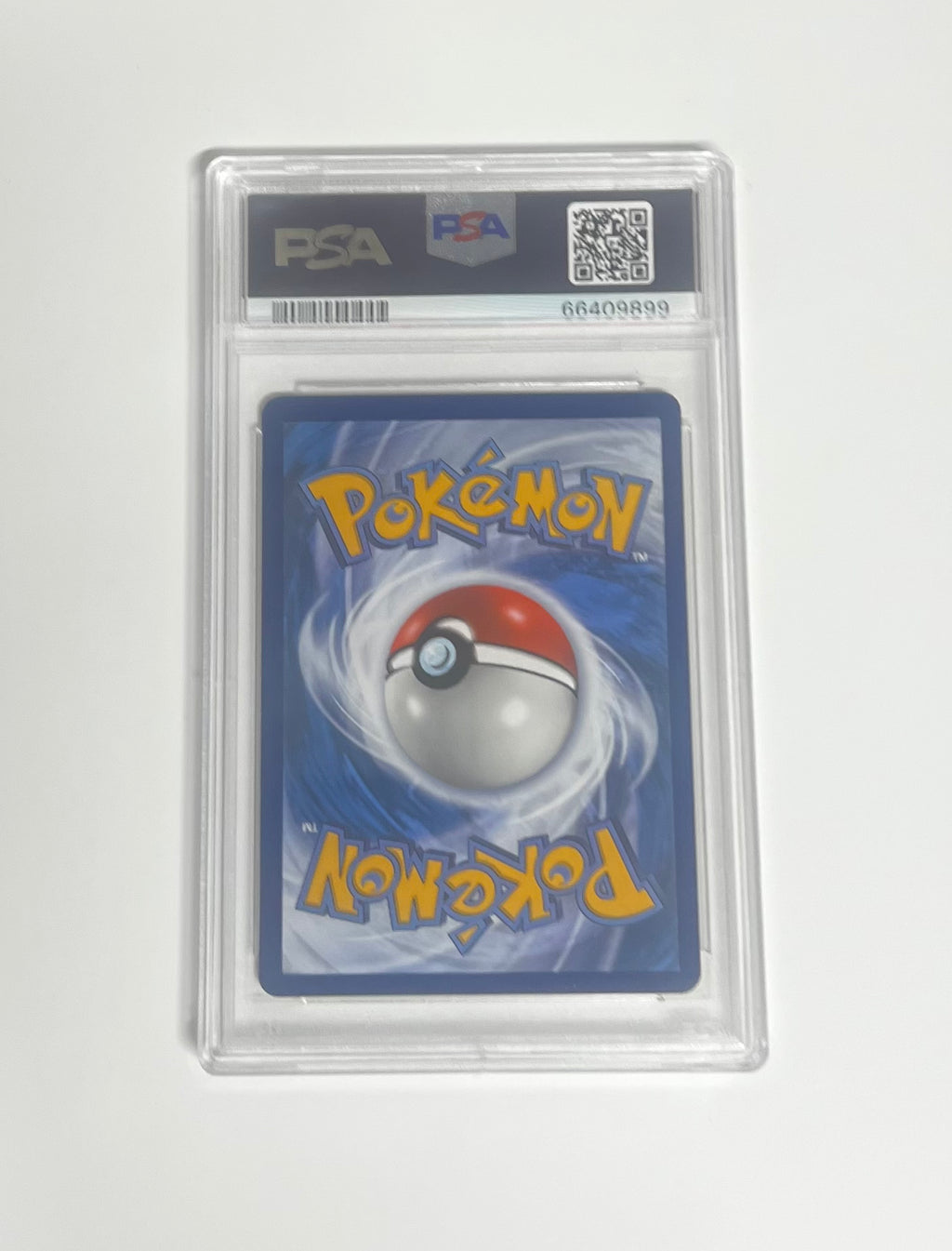 RADIANT VENUSAUR 2022 POKEMON GO PSA NM-MT 8