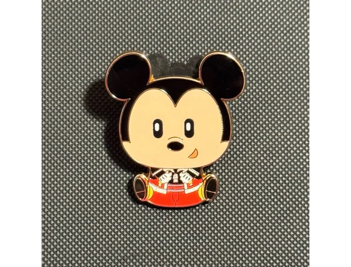 Kingdom Hearts King Mickey D23 aDorbs Mystery Pin