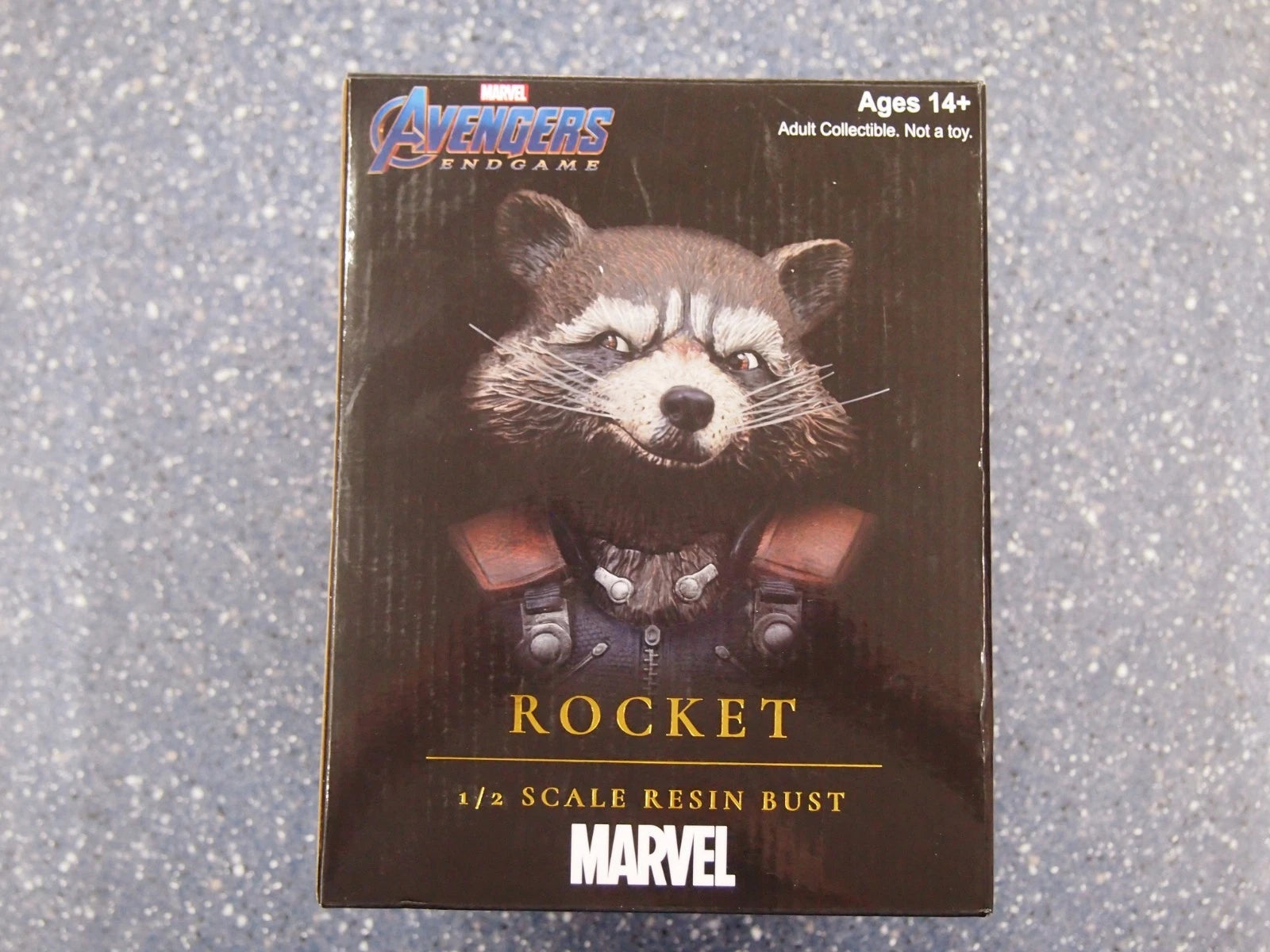 Marvel Legends in 3D Avengers 3 Rocket Raccoon 1/2 Scale Bust